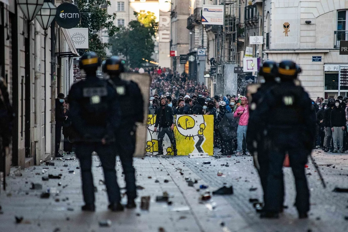 Manifestations du 17 octobre : chaos en France, comment en est-on arrivé là ?