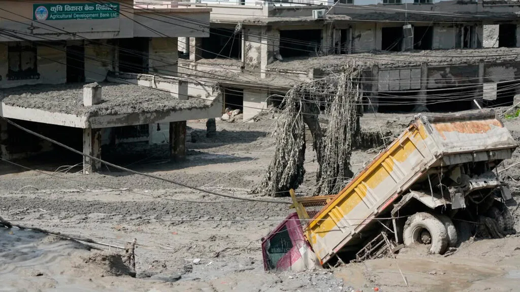 Les crues au Népal et au Tibet sont «le résultat de la déstabilisation du permafrost» dû au changement climatique