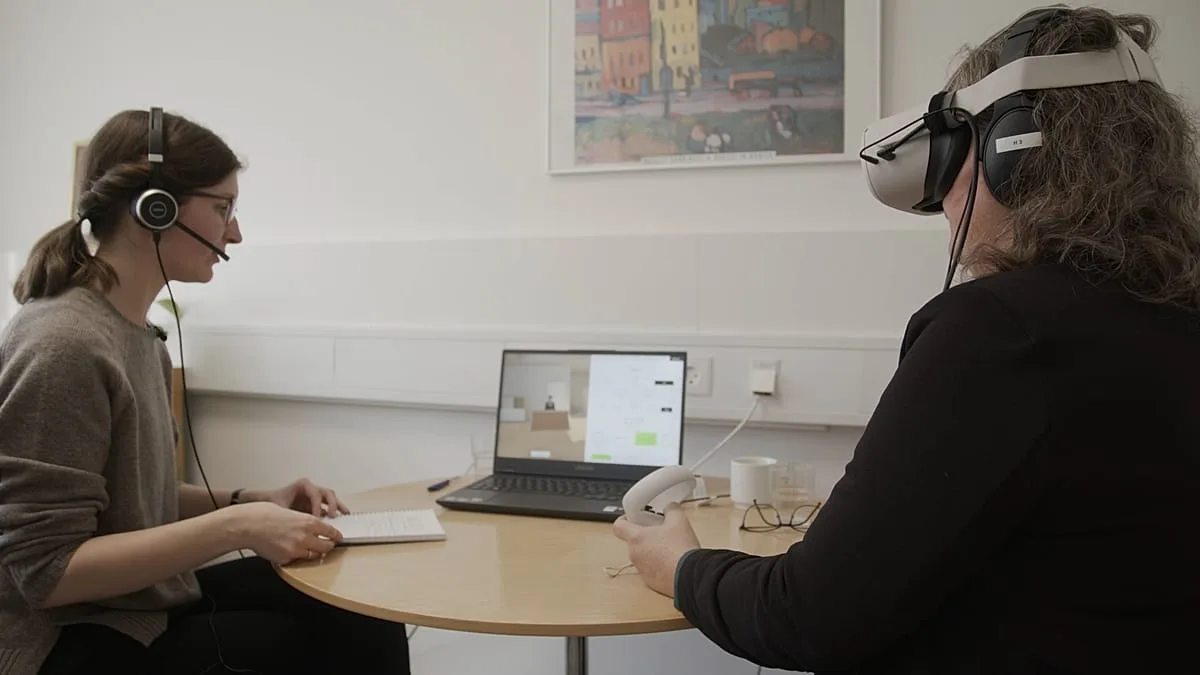 Dinamarca: terapia VR ajuda paciente com esquizofrenia a calar vozes após 27 anos