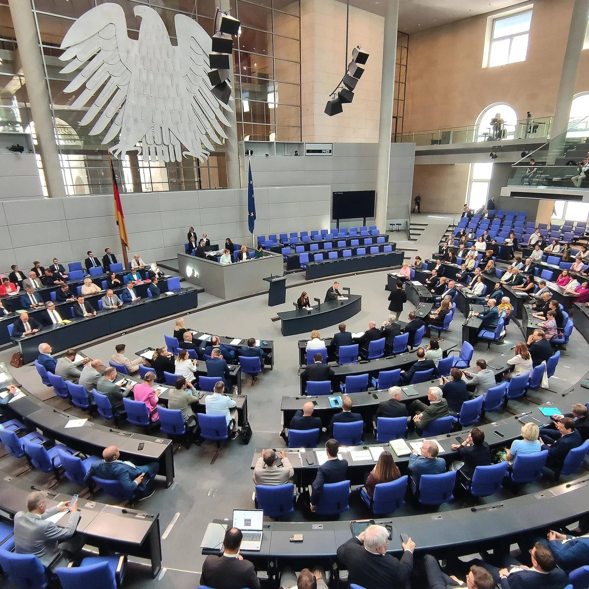 Bundestag - Merz gibt Regierungserklärung zu EU-Gipfel ab