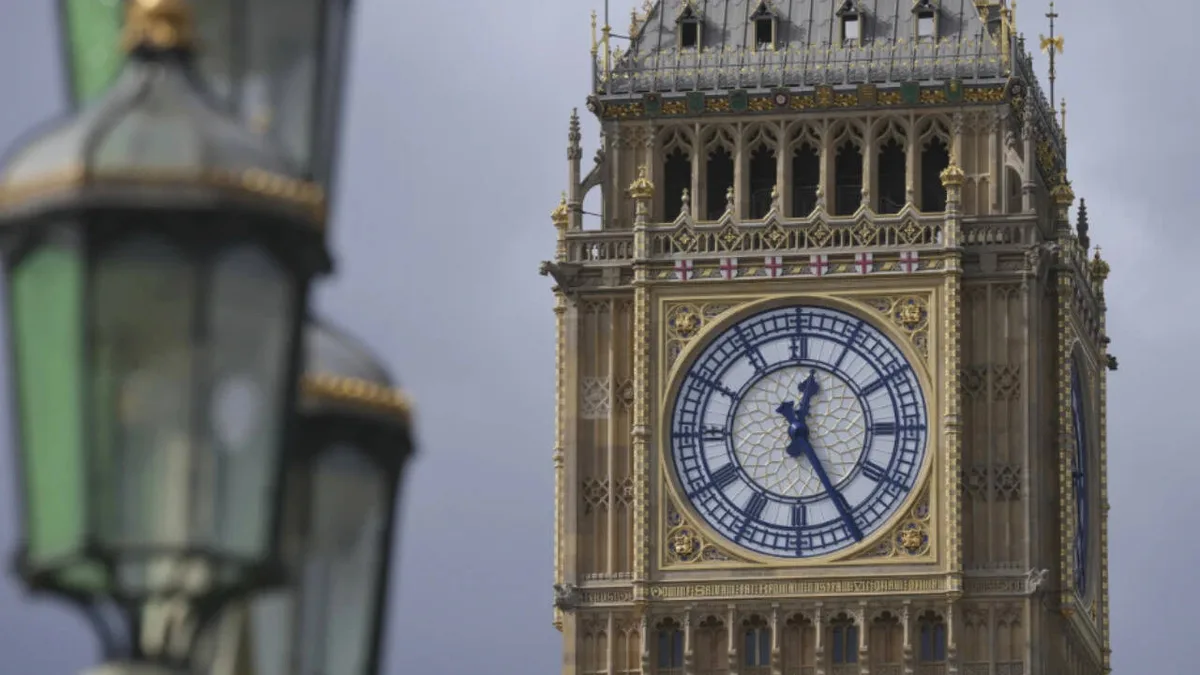 Migrants taking four in five new jobs in Britain; Indians largest foreign workforce