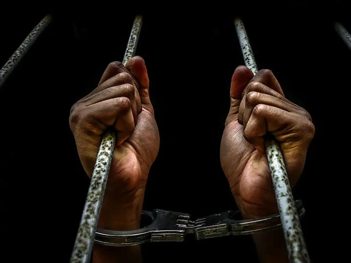 Fight between two mentally disturbed people leaves 62-year-old woman dead