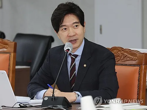 인뱅 대출받고 폐업한 자영업자 5년 반동안 4만명…연체율 9.5%