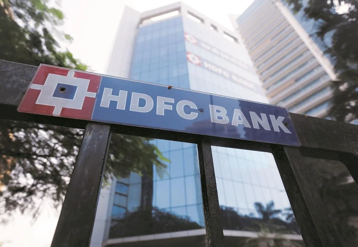 HDFC Bank returns to dollar bond market, eyes at least $1 billion issue