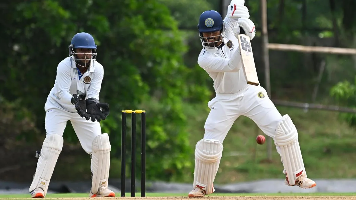 Ranji Trophy: Hyderabad shades the early part; Andhra takes control at the end