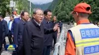China diz que enchentes são “desastre mais grave” em anos na fronteira