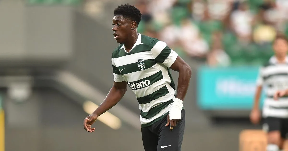 «Doumbia é um craque com muito potencial, tem é de correr menos»