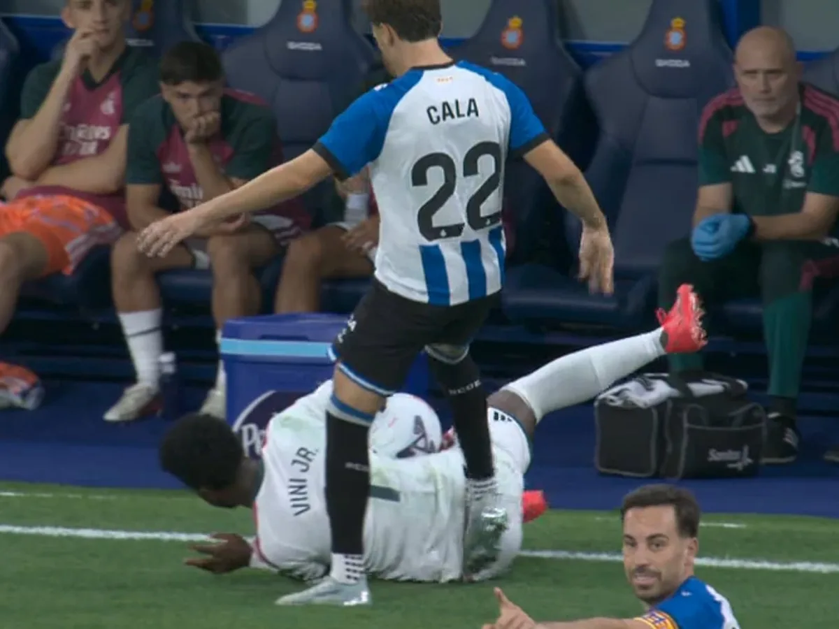 Las explicaciones de Cala por la patada a Vinicius: “He intentado frenar”