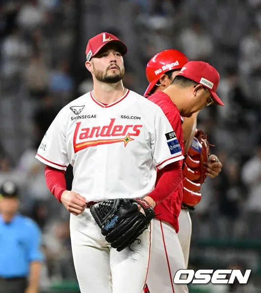 '이대로 아웃인가' SSG 해치, 어깨 통증으로 결국 1군 말소…마드리스, 예정대로 '굿바이'