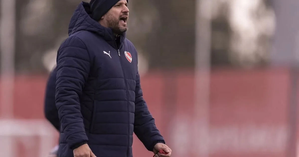 Las dudas de Viera en Independiente para el clásico ante San Lorenzo