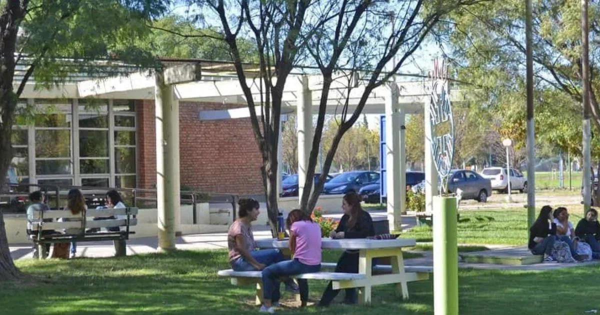 Día del Estudiante en Roca: la UNCo celebra con un festival con música en vivo, cuándo es
