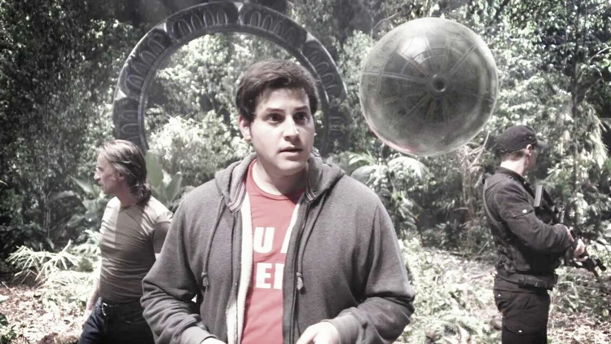 C'est l'un des meilleurs épisodes de Stargate Universe : il y a 15 ans, la série nous offrait un chef-d'oeuvre de science-fiction