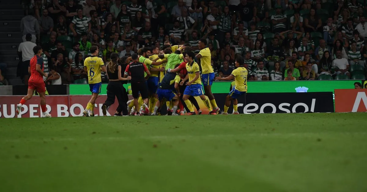 Balde de água fria em Alvalade: Arouca empata aos 87' (vídeo)