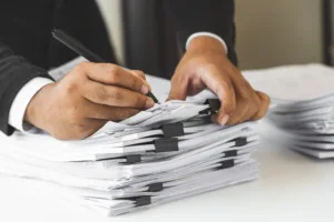 Alta renda afasta gratuidade de Justiça mesmo com declaração de hipossuficiência
