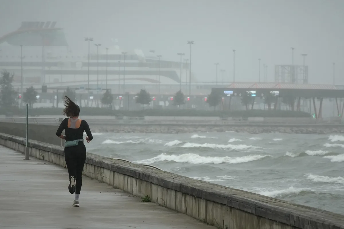 Powerful cyclone hits Baltic countries, killing 2 and leaving hundreds of thousands without power