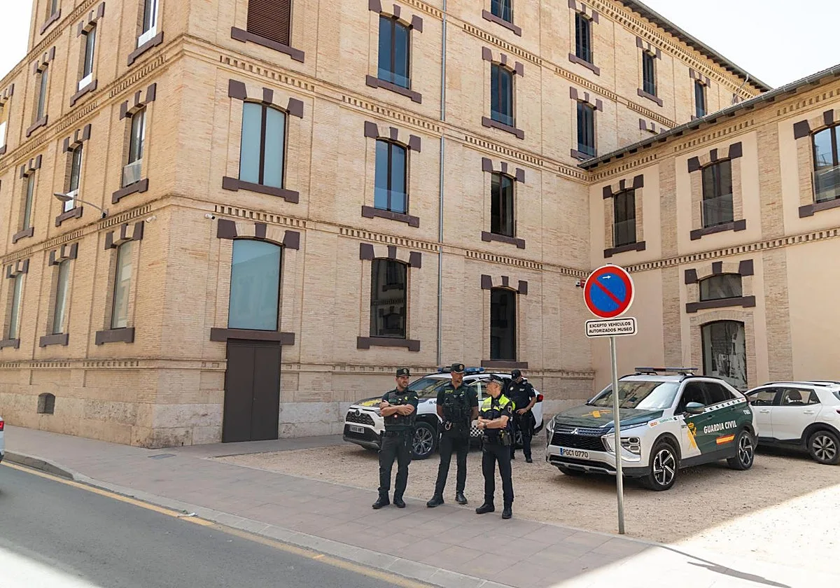 Cultura asegura que pidió reforzar la seguridad de los museos con oro antes del robo del tesoro de Villena