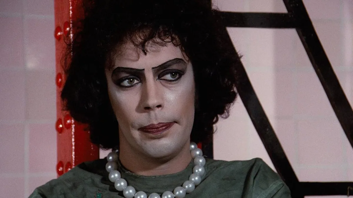 Tim Curry se ganó a Frank-N-Furter cantando a Little Richard en una audición que ya es leyenda