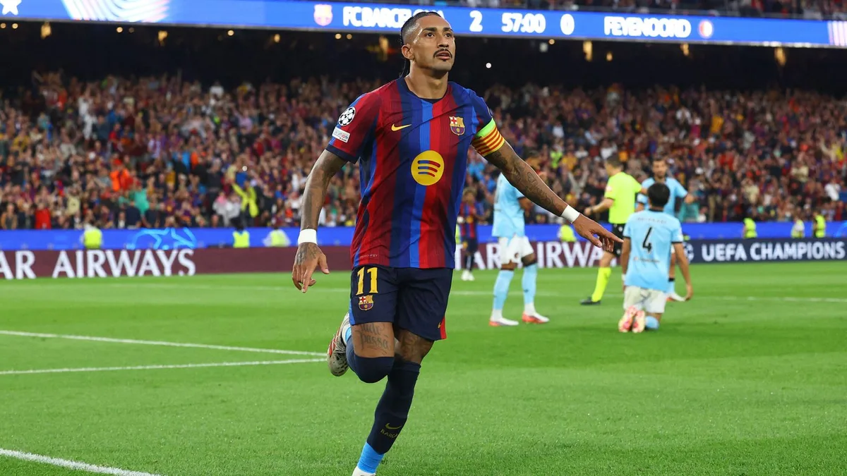 Raphinha entra en el 'top cinco' de máximos goleadores del Barça en la Champions