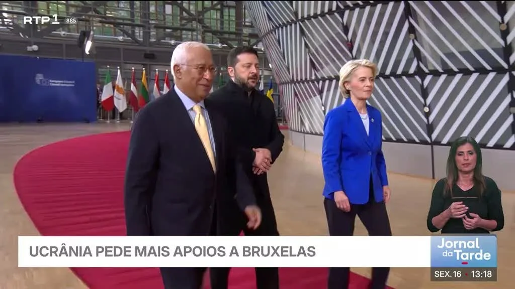 Zelensky foi a Bruxelas pedir mais apoio à Ucrânia