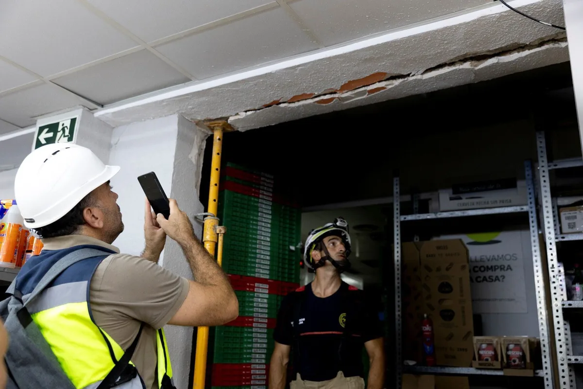 Las réplicas no dejan descansar a Granada, que teme más terremotos mientras revisa centenares de edificios dañados