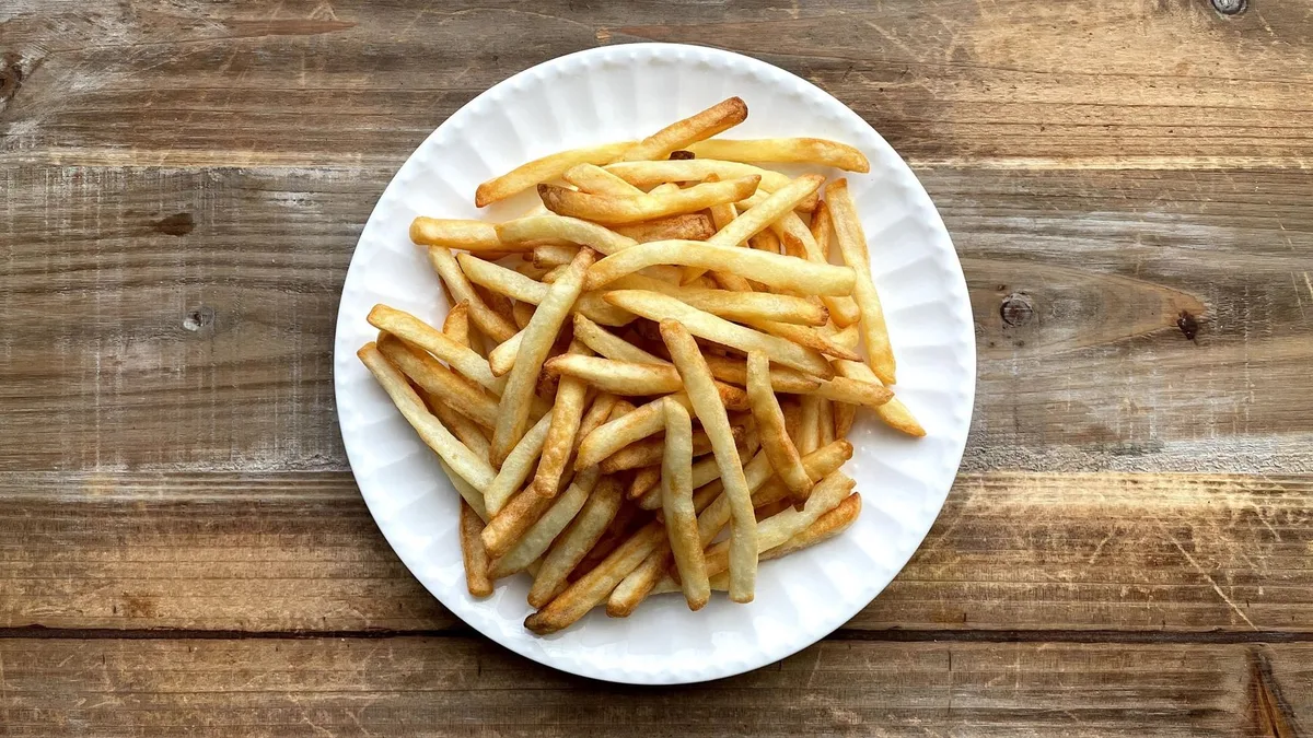 Un experto en nutrición en España: "Si quieres perder peso, es mejor que comas más patatas que arroz o pasta"
