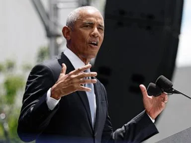 Obama warns donors that races are 'on the razor's edge' as he ramps up midterm push