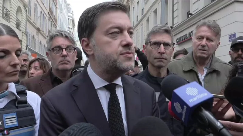 "Je n'ai pas les mots": la colère de Benoît Payan au lendemain des violences du 17 octobre à Marseille