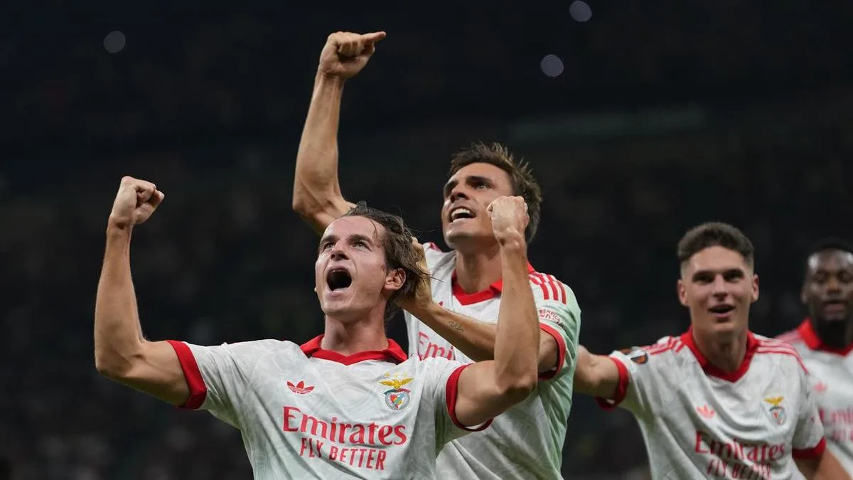 AC Milan humbled in Europa, Sunderland triumphant