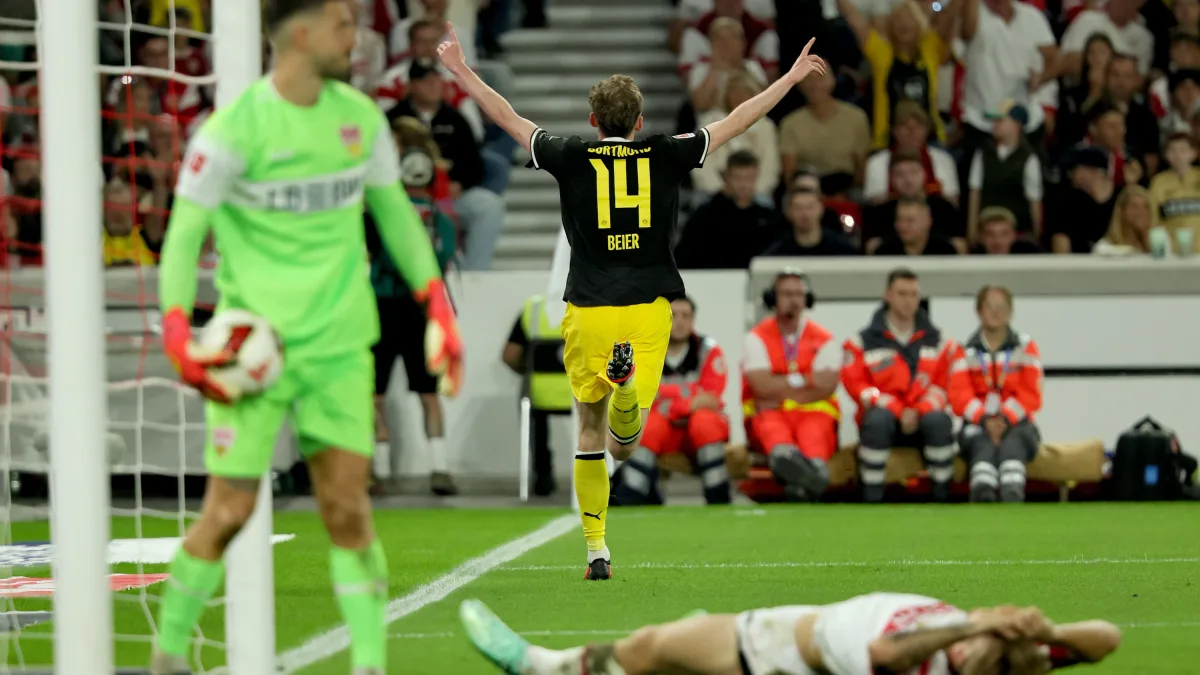 Sieg in Stuttgart: Makelloser BVB klettert an die Tabellenspitze