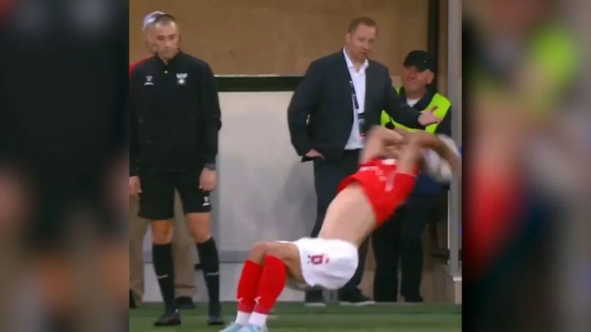 kicker - MAZ Einwurf