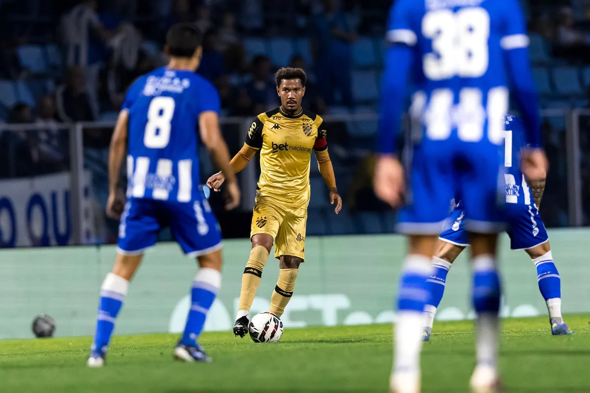 Atuações do Sport: coletivo vai mal em derrota para o Avaí; dê suas notas