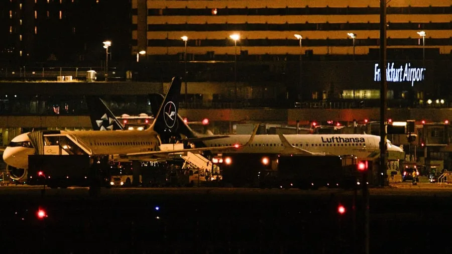 Flughafen Frankfurt: Sorge um Kerosin-Nachschub: Lufthansa tankt auswärts