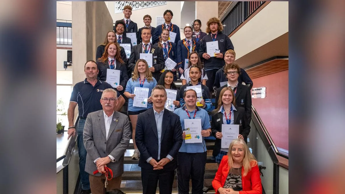 Nineteen high school students across Perth’s north recognised for going above and beyond for their communities