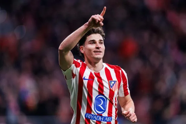 Arsenal transfer news: Julian Alvarez 'being persuaded' as departing star's medical booked