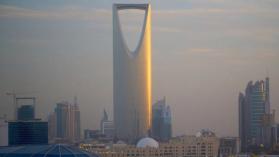 Saudi Arabia on edge: Iconic Kingdom Centre sends workers home amid Houthi attacks