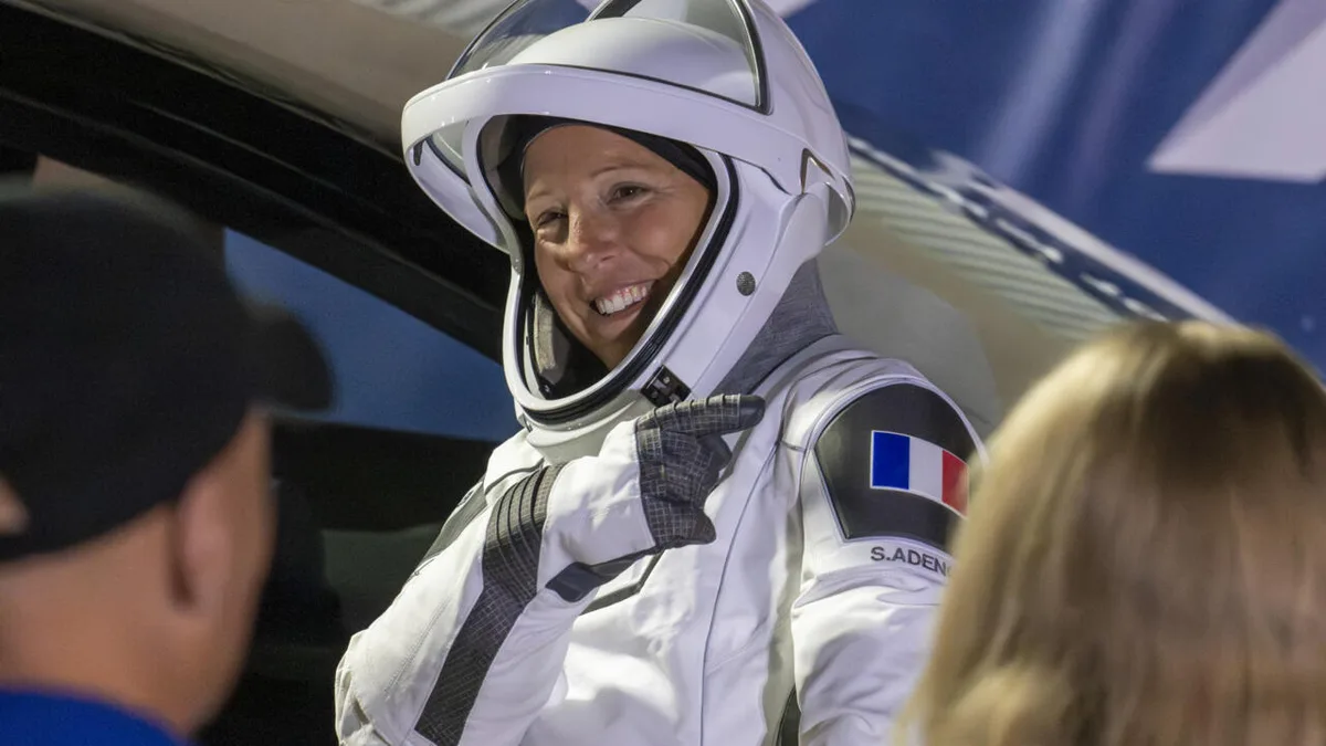 Sophie Adenot est sur le point de devenir la première Française à sortir dans l'espace