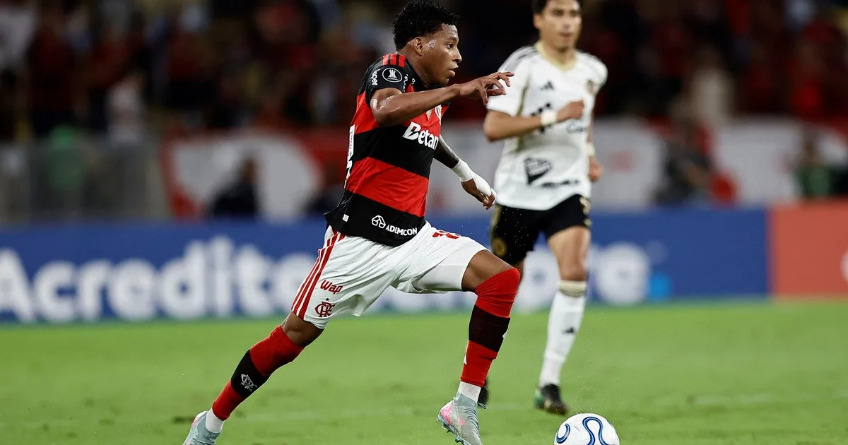 Plata no pasó la revisión médica y volvió a Flamengo