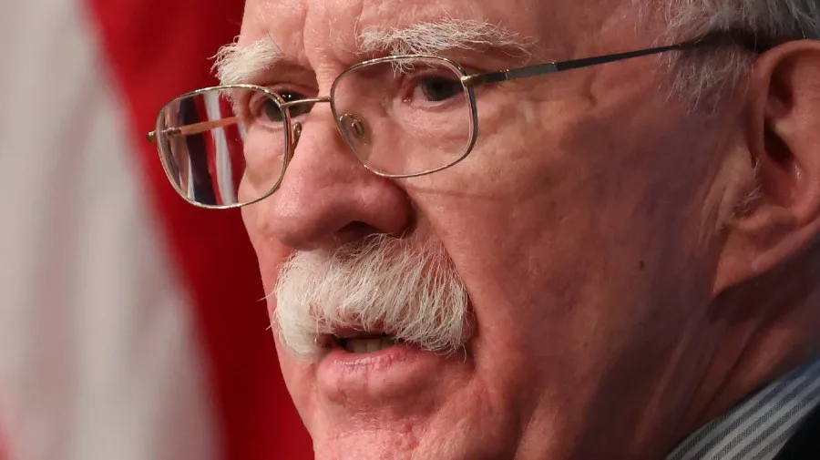 Bolton: Zelensky lecturing Trump won't end well