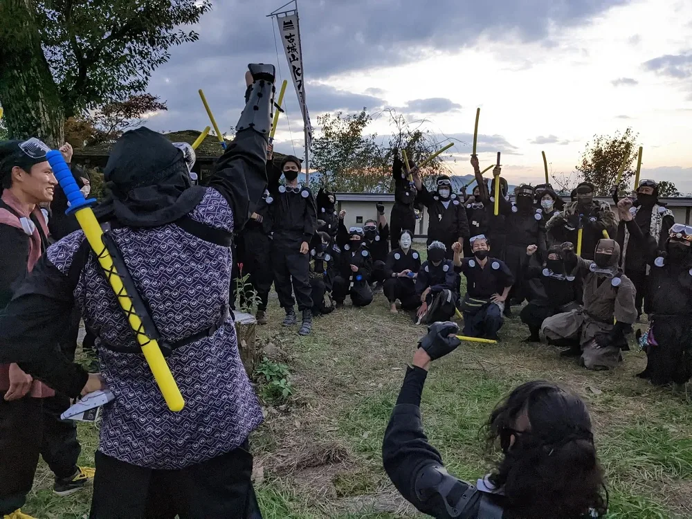 Japanese mayors challenge each other to nighttime ninja battle, now recruiting participants