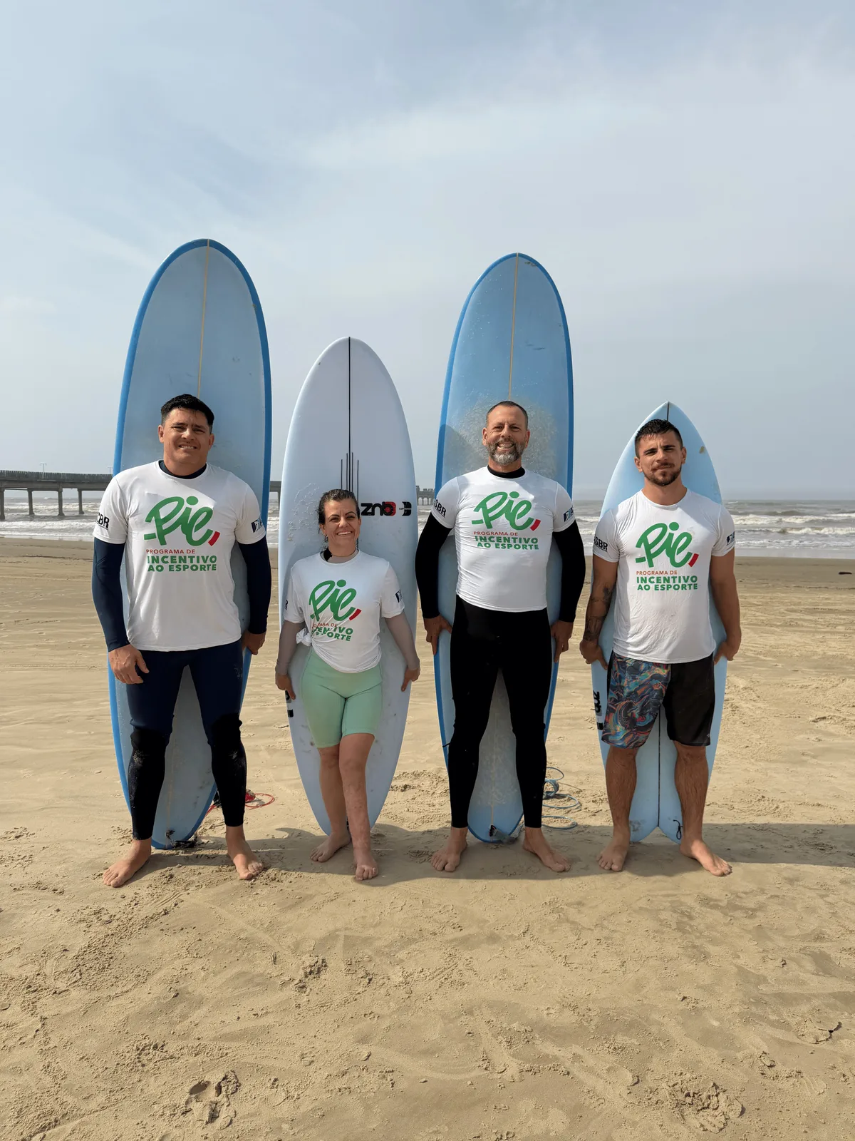 Catarinense disputa terceira etapa do Circuito Mundial de Parasurf na Califórnia