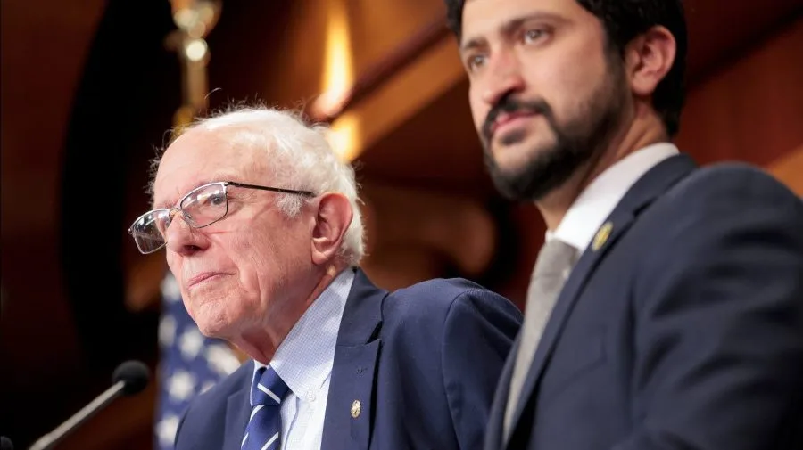 Sanders, Casar call for artificial superintelligence ban amid rogue AI hackings