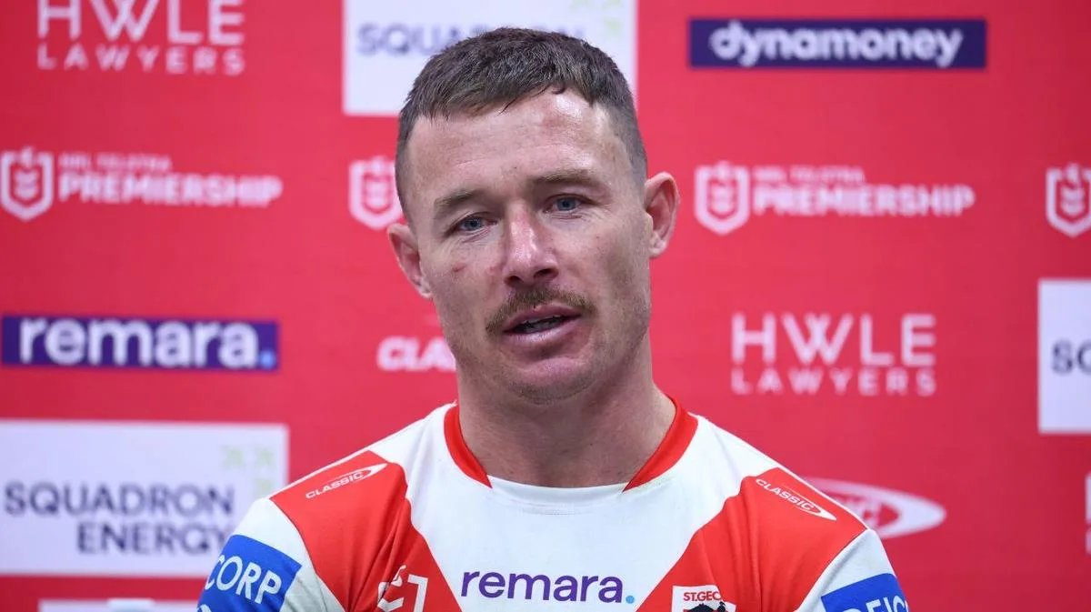 Dragons star Damien Cook still committed to Super League move despite mystery coach drama