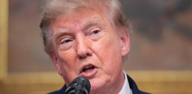 Trump descarta acordo com Irã e aumenta pressão econômica