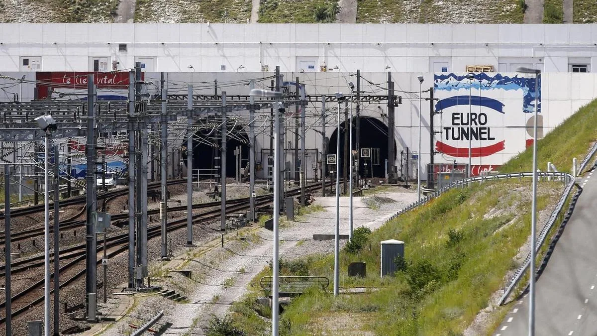 Nineteen hurt as bus hits train in Eurotunnel accident