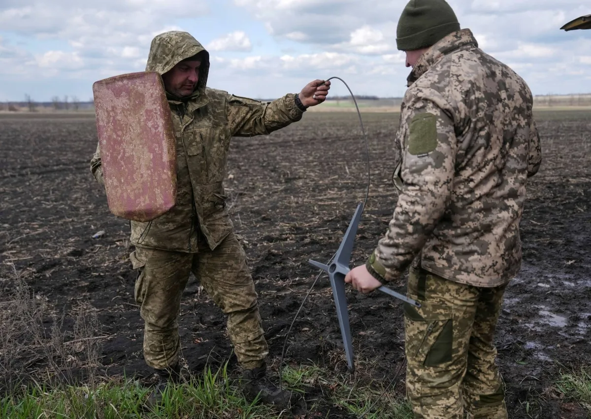 Order to limit Starshield for Ukraine came from White House, sources say