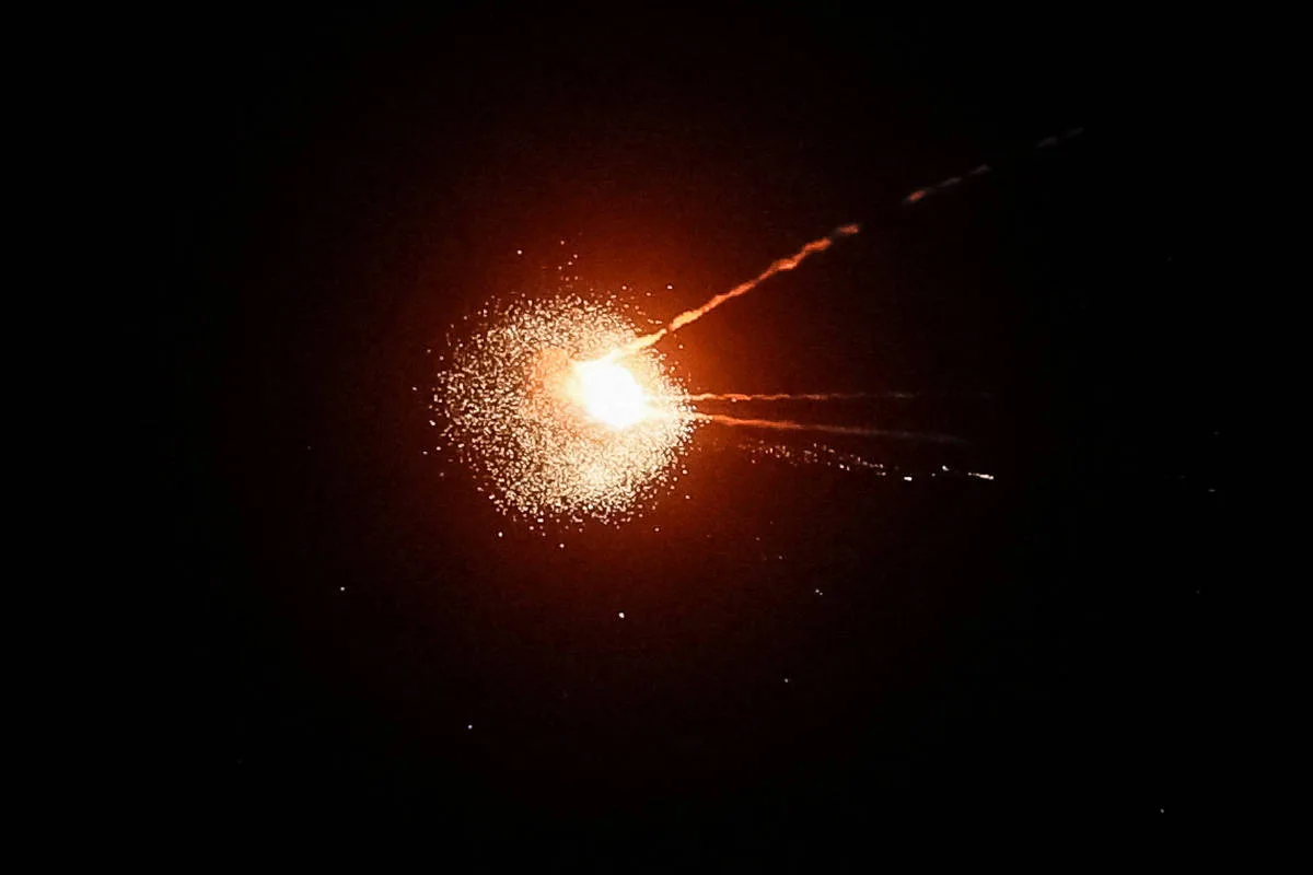 Rússia mata 12 na 6ª noite seguida de ataques a Kiev