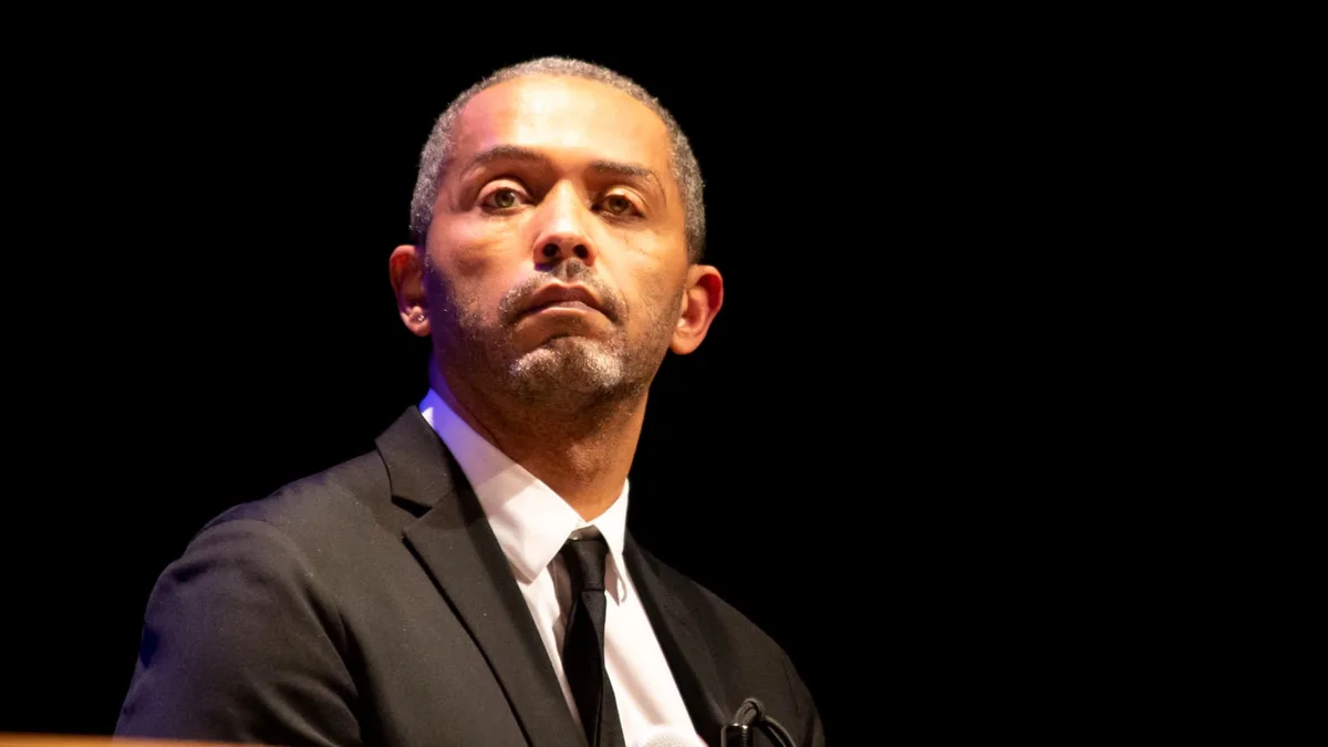 "Un taux de remboursement à 5% n'a absolument aucun sens": le président de la Mutualité française dénonce les "arbitrages purement comptables" du gouvernement sur la santé