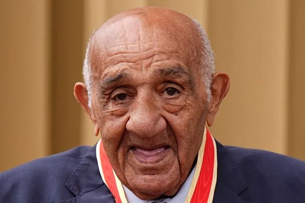 Sir Billy Boston dies as tributes pour in for rugby legend and World Cup winner