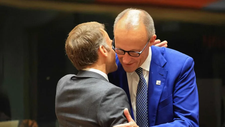 EU-Gipfel: Mehr Verbrenner, weniger China – neue Details zum Autopakt zwischen Merz und Macron