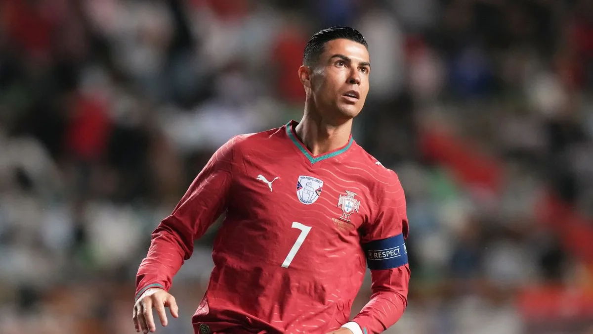 Ronaldo suspended by Portuguese federation after leaving training camp
